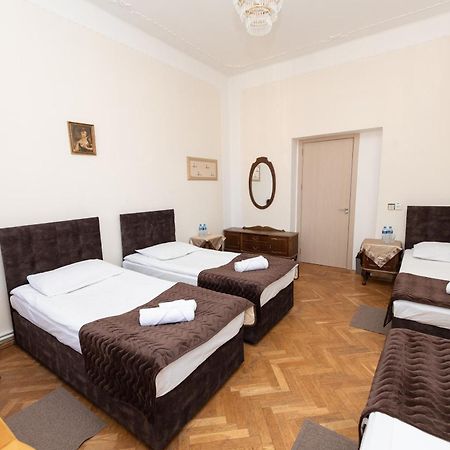 Anna'S Guest House غوري المظهر الخارجي الصورة