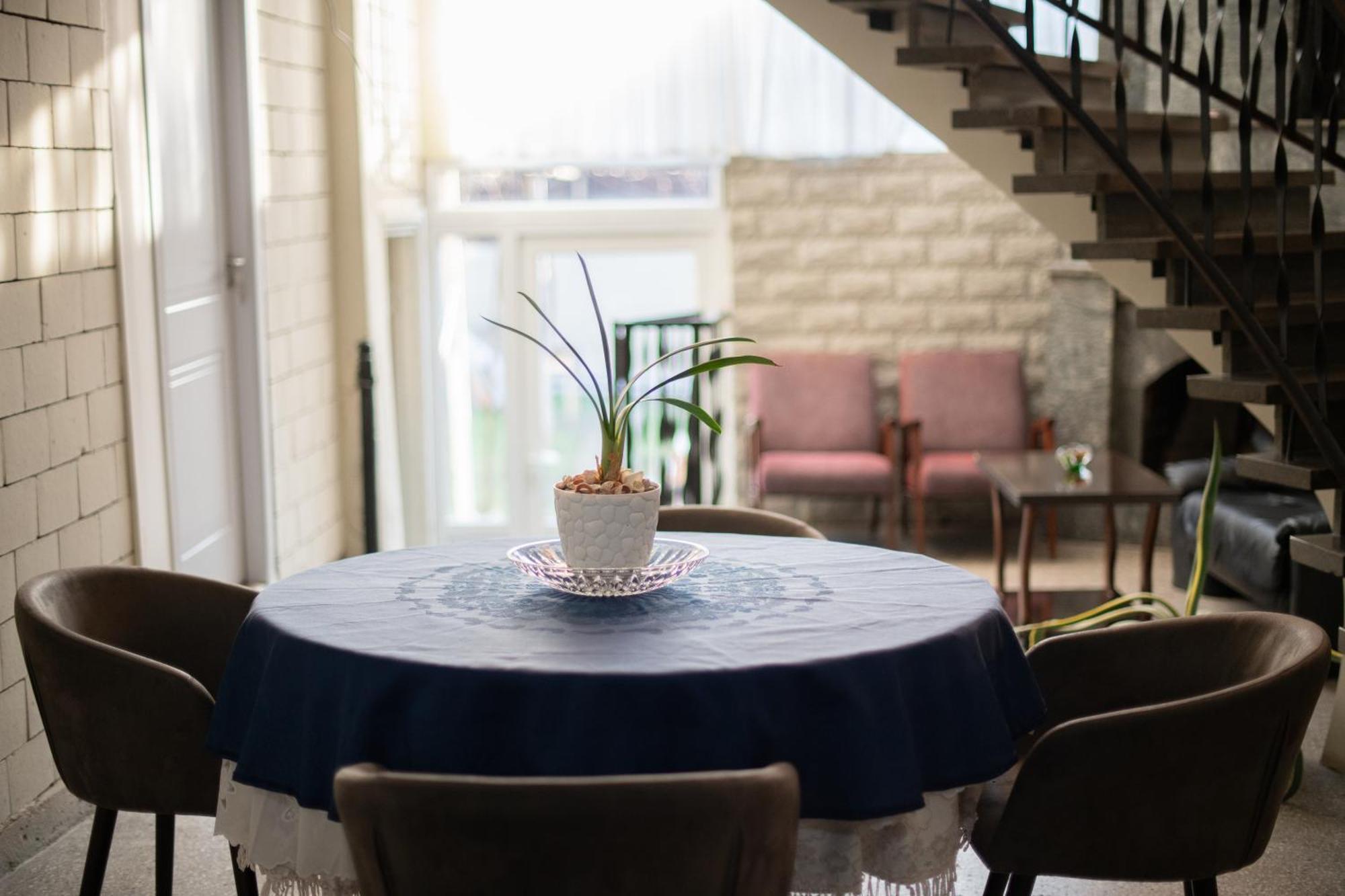 Anna'S Guest House غوري المظهر الخارجي الصورة